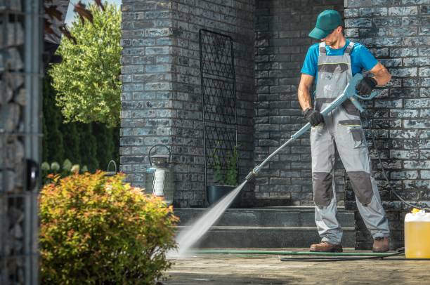 Best Sign and Awning Cleaning  in Smithers, WV